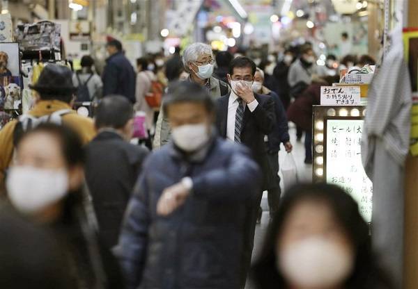 Η μετάλλαξη Δέλτα «φρενάρει» την οικονομική ανάκαμψη της Ιαπωνίας