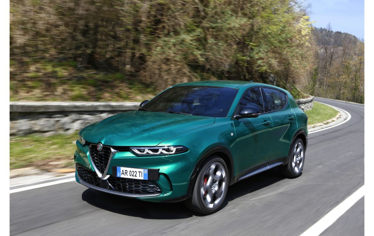 Alfa Romeo Tonale Hybrid 160 VGT Ti: Το πάθος συναντάει την καρδιά των C-SUV