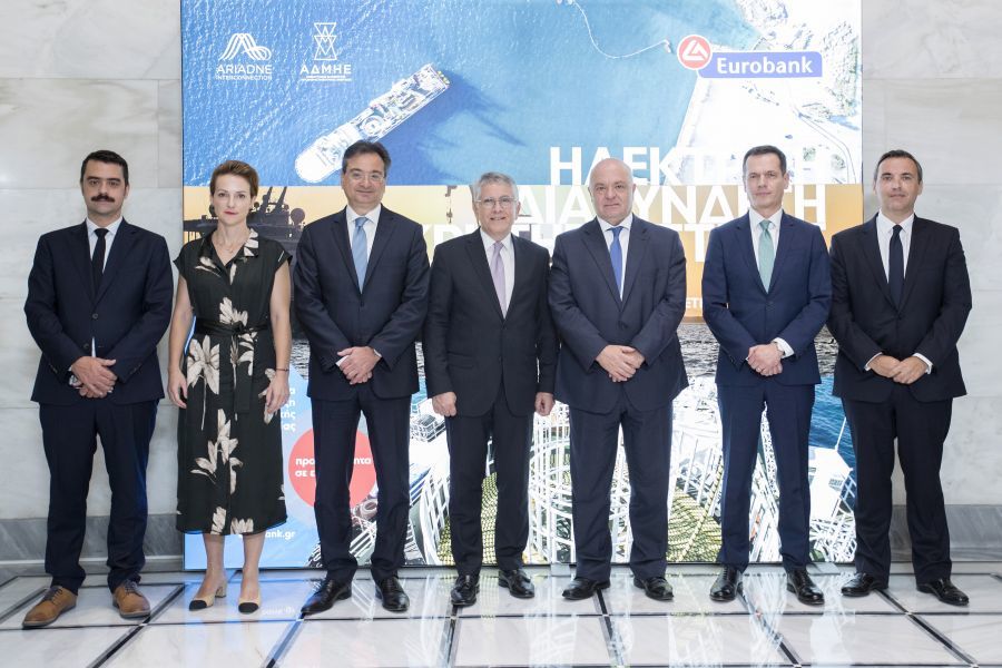 Eurobank- ΑΔΜΗΕ υπέγραψαν δανειακή σύμβαση για τη διασύνδεση Κρήτης-Αττικής