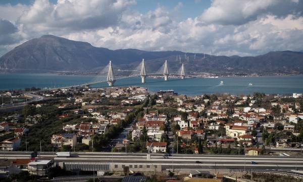 Μείωση 43% του ιικού φορτίου στη Πάτρα