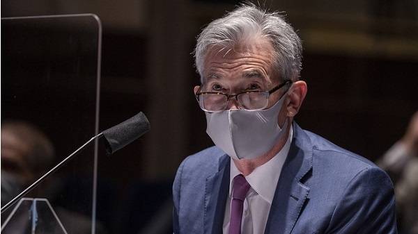 Fed: Σε χαμηλά επίπεδα τα επιτόκια για όσο χρειαστεί