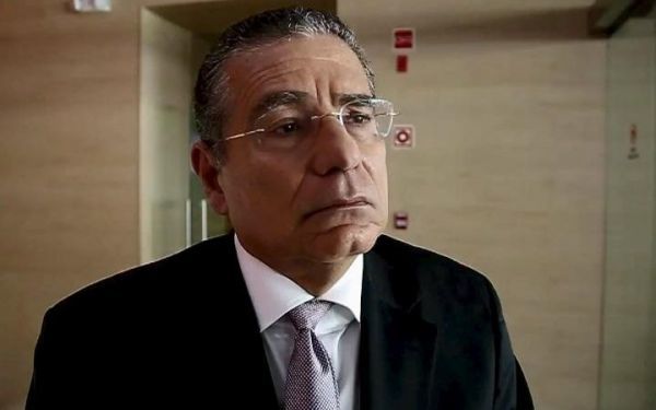 Ποιος είναι ο Fonseca που έστησε χιλιάδες offshore στον Παναμά