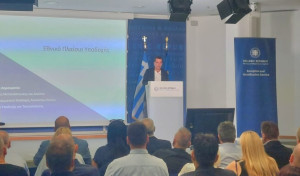 Σύσκεψη Πλεύρη με διοικητές δομών υποδοχής για τις επιστροφές και την εφαρμογή του νέου μεταναστευτικού νόμου