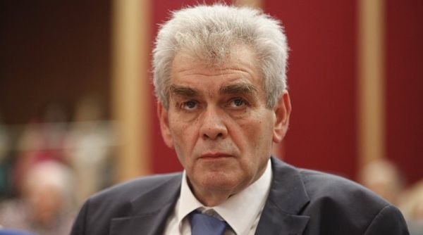 Ο Παπαγγελόπουλος θυμήθηκε ξανά τους «νταβατζήδες»