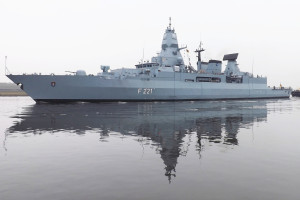 Γερμανική φρεγάτα αναχωρεί για την Ερυθρά Θάλασσα