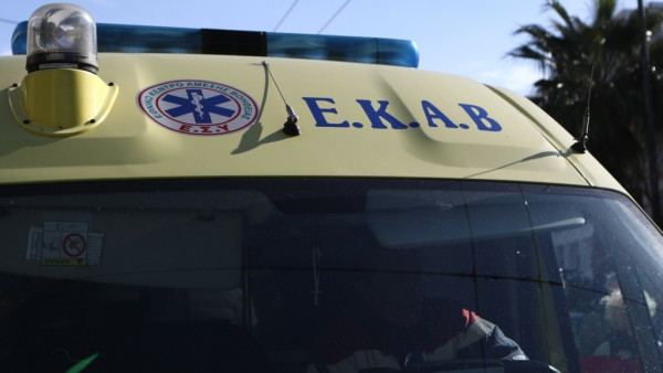Σοβαρό τροχαίο στον Πειραιά: ΙΧ παρέσυρε πεζή – Νοσηλεύεται σε κρίσιμη κατάσταση