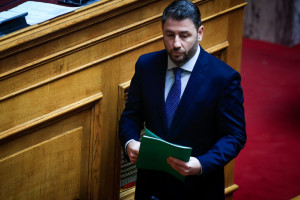Ανδρουλάκης-ΠτΔ: Από τον προοδευτικό χώρο, όχι από το κυβερνητικό στρατόπεδο