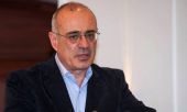Μάρδας σε ξένες εταιρείες: Αναθέστε εργολαβίες σε ελληνικές επιχειρήσεις