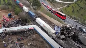 Πόρισμα ΝΔ για Τέμπη: Παραβιάστηκε ο Κανονισμός Κίνησης-Στήριξη σε Καραμανλή
