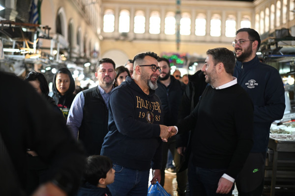 Ανδρουλάκης από Βαρβάκειο: Η κυβέρνηση δεν δίνει λύσεις στα προβλήματα του ελληνικού λαού και παράγει σκάνδαλα