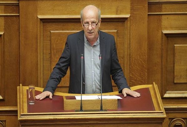 Σιμορέλης: Όχι σε εκλογές-Πιθανό το δημοψήφισμα