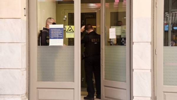 Συνελήφθη και ο δεύτερος ληστής της τράπεζας στη Μητροπόλεως