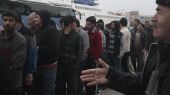 Συμπλοκές μεταναστών στον Πειραιά για το συσσίτιο