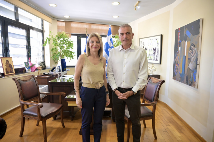 Στη Θεσσαλία η Καρυστιανού: Συναντήσεις με θεσμικούς φορείς και μέλη του Κινήματος