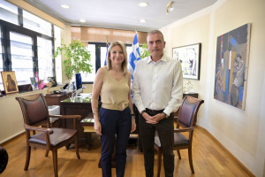 Στη Θεσσαλία η Καρυστιανού: Συναντήσεις με θεσμικούς φορείς και μέλη του Κινήματος
