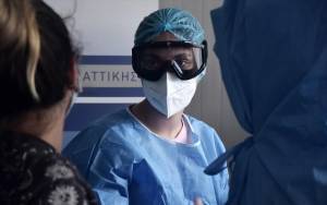 Κορονοϊός-Ελλάδα: Έξαρση με πέντε θανάτους και 416 νέα κρούσματα