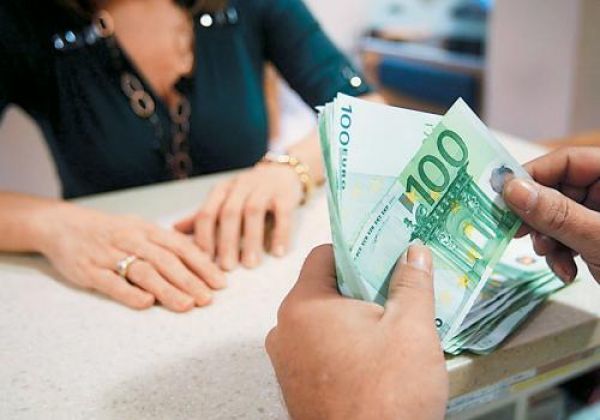 Την καταβολή 1.343 επιδομάτων σε νεκρούς εντόπισε το υπουργείο Εργασίας.