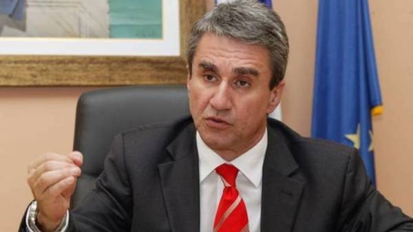 Λοβέρδος:Δεν δικαιούται κανένα κόμμα να τη συμπεριλάβει στο ψηφοδέλτιό του
