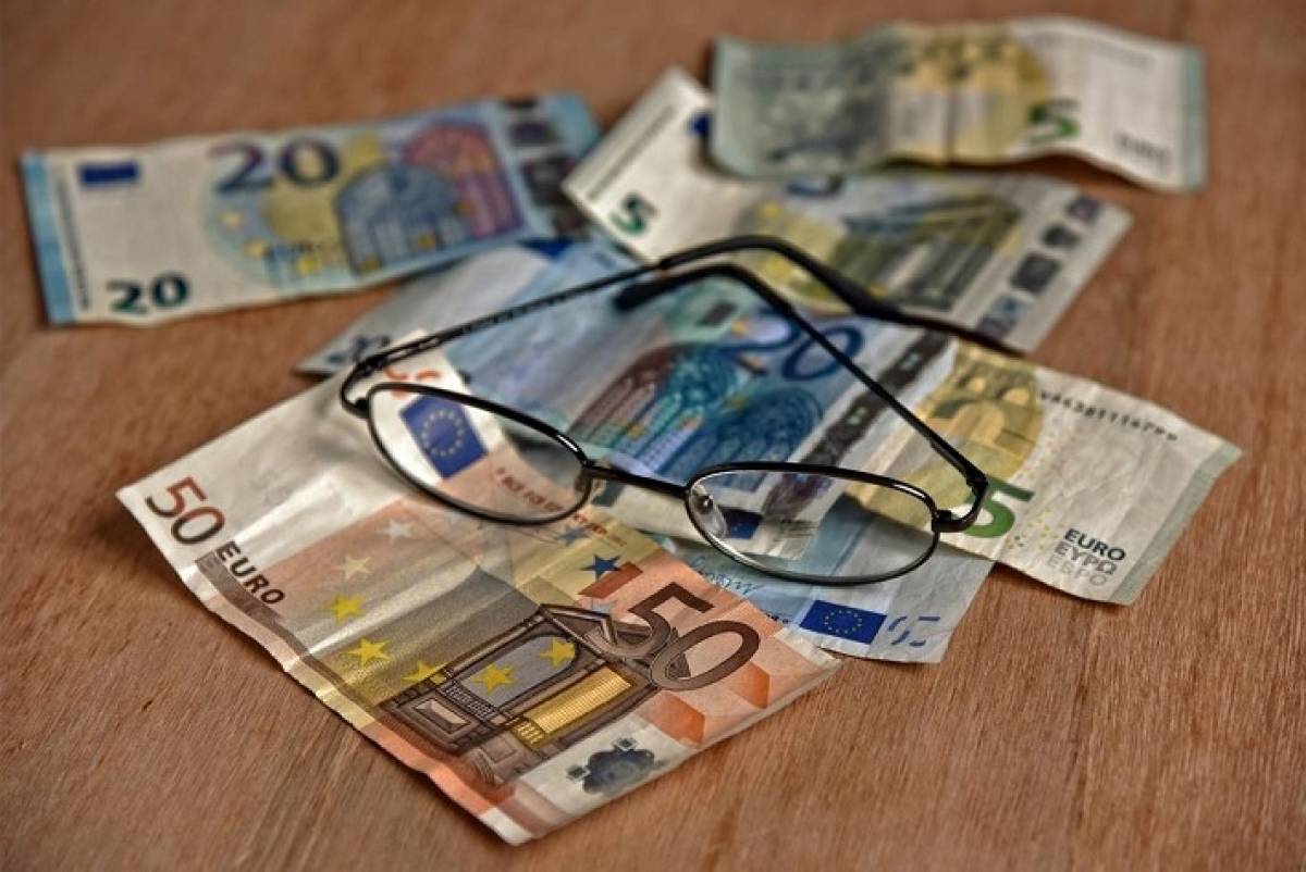 Διυπουργική σύσκεψη την Παρασκευή στο ΥΠΕΣ για τις συντάξεις
