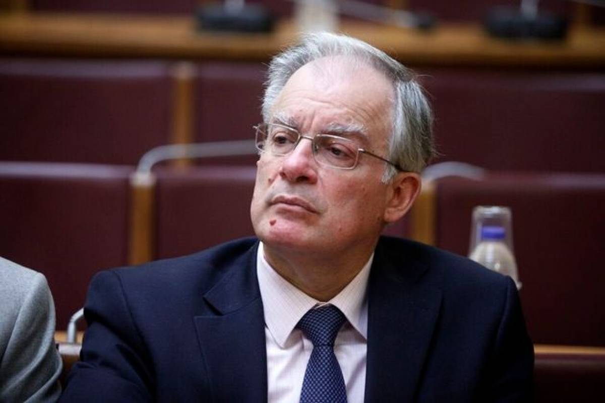Τασούλας:Δεν είναι κριτική σε Κοινοβούλιο να εμποδίσεις την κατάθεση στεφάνου