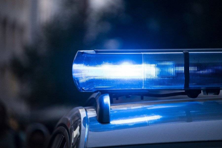 Άγριος καυγάς με μαχαιρώματα στον Κολωνό με δύο τραυματισμένες ανήλικες