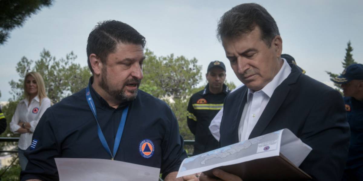 Xαρδαλιάς-Χρυσοχοΐδης: Δεν τίθεται θέμα αυστηρότερων μέτρων-Έχουμε αύξηση, όχι έκρηξη κρουσμάτων