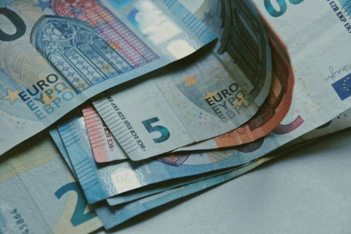 Ημέρα πληρωμών για αναδρομικά και κύριες συντάξεις-Ποιοι έχουν λαμβάνειν