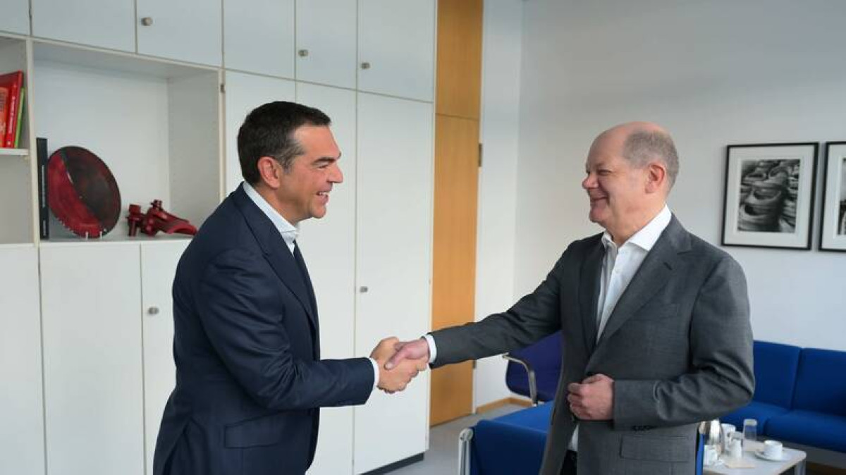 Τσίπρας-Σολτς: Η αλλαγή στην Ελλάδα είναι σημαντική για την Ευρώπη