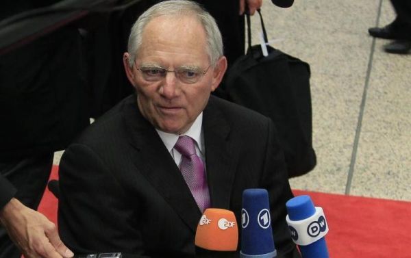 Σόιμπλε: Άγνωστο αν θα γίνει Eurogroup Μ. Πέμπτη