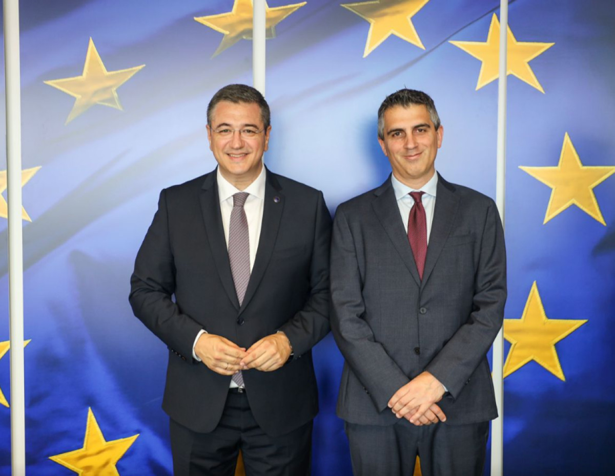 Σε τριμερή συνάντηση για την ανάπτυξη πολυτροπικού διαδρόμου Ελλάδας - Βουλγαρίας - Ρουμανίας συμμετείχε ο Δήμας