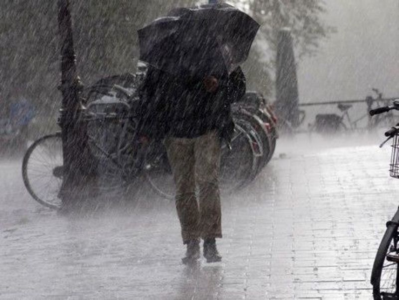 Επιδείνωση του καιρού με βροχές και καταιγίδες
