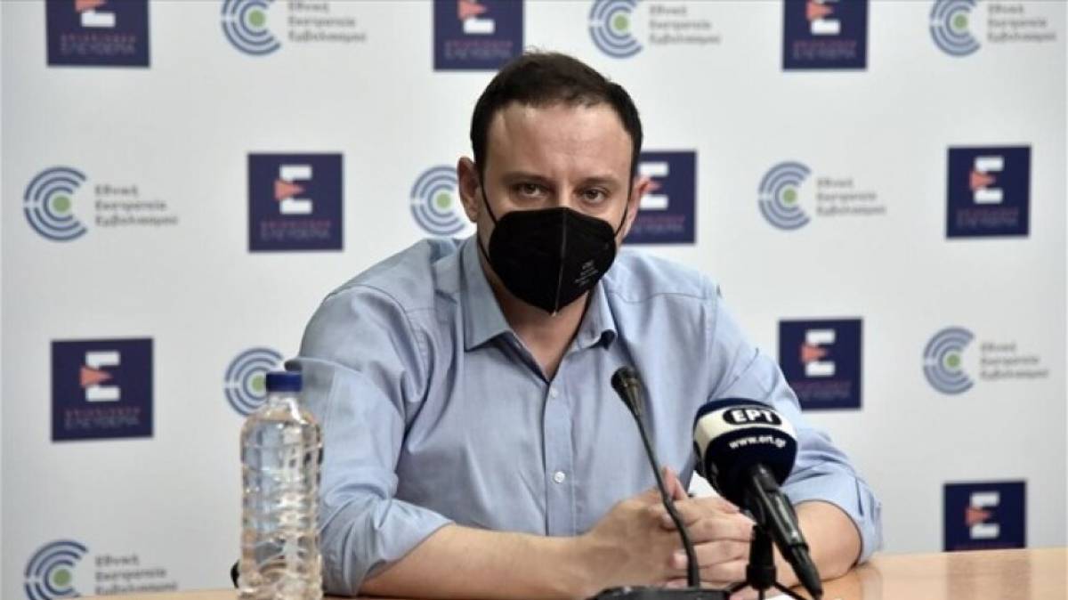 Μαγιορκίνης:Η μετάλλαξη της Μποτσουάνα και η σημασία της τρίτης δόσης