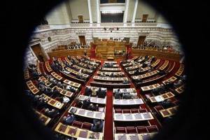 Βουλή: Εμβολιασμένοι σχεδόν όλοι οι βουλευτές
