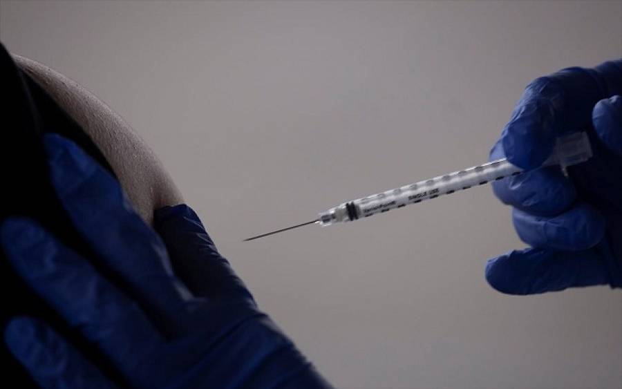 Ξεπέρασαν τα 7 εκατ. οι εμβολιασμοί πρώτης δόσης στην Ελλάδα
