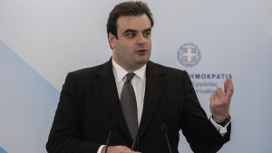 Πιερρακάκης: Η επαγγελματική εκπαίδευση πρέπει να είναι πρώτη επιλογή