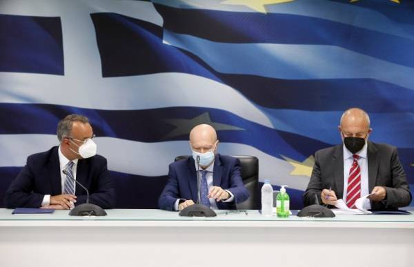 Μνημόνιο συνεργασίας ΕΑΒ- Πανεπιστημίων με χρηματοδότηση από το ΥΠΟΙΚ