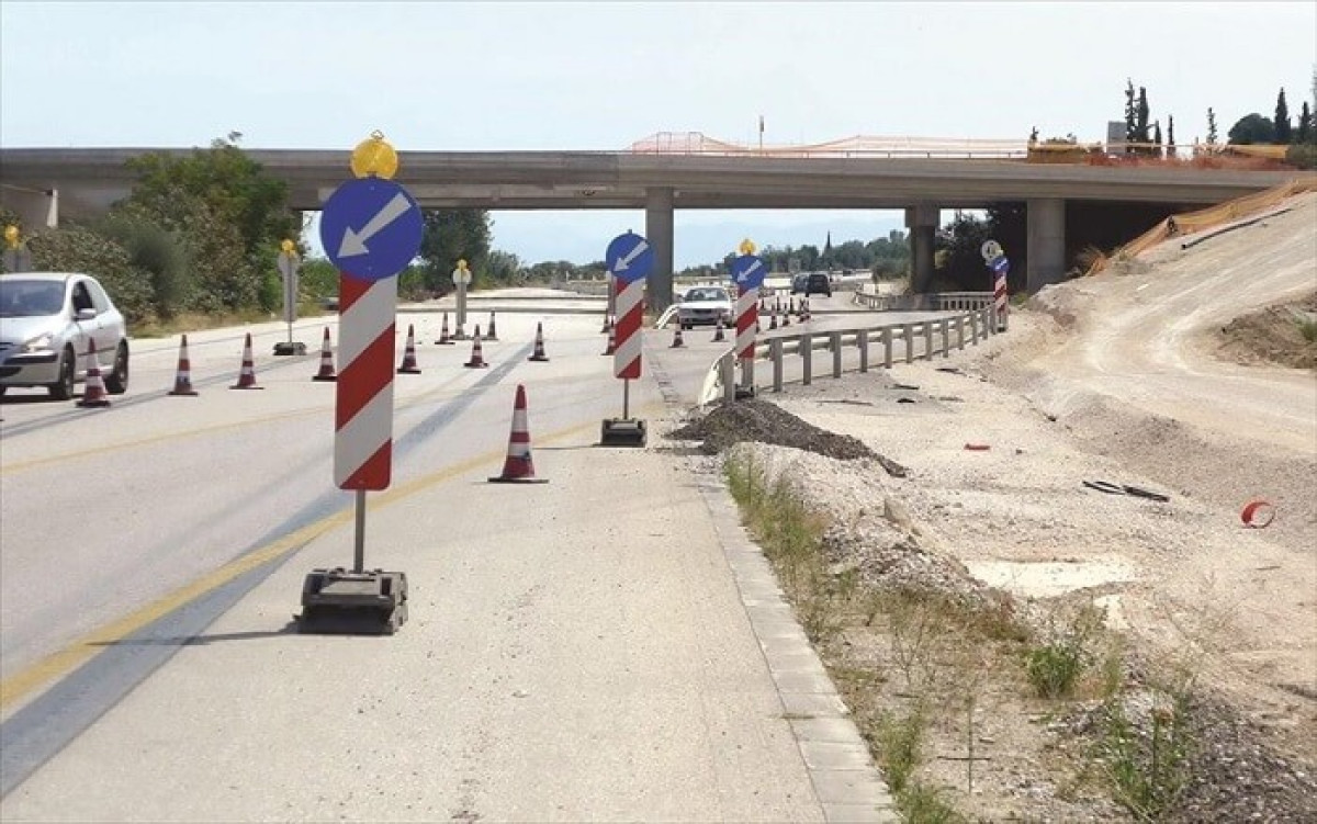 Εργασίες συντήρησης στην Εθνική Οδό 67 Θεσσαλονίκης- Αεροδρομίου