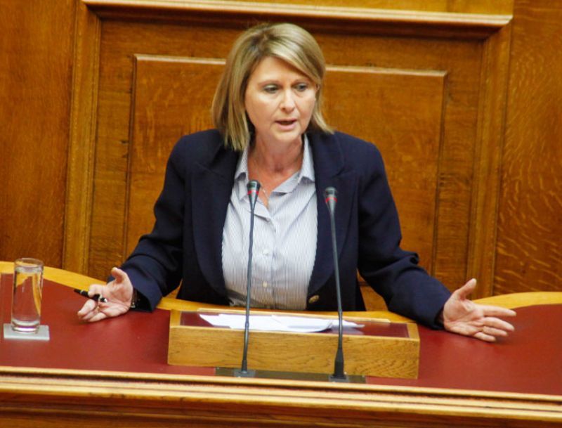 Μαξίμου: "Η αντιπολίτευση αποφάσισε αποχή από τη Βουλή για να μη συμπορευθεί με τη Χ.Α"