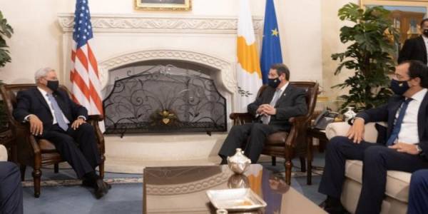 Μενέντεζ:Να φύγει και ο τελευταίος Τούρκος στρατιώτης από την Κύπρο