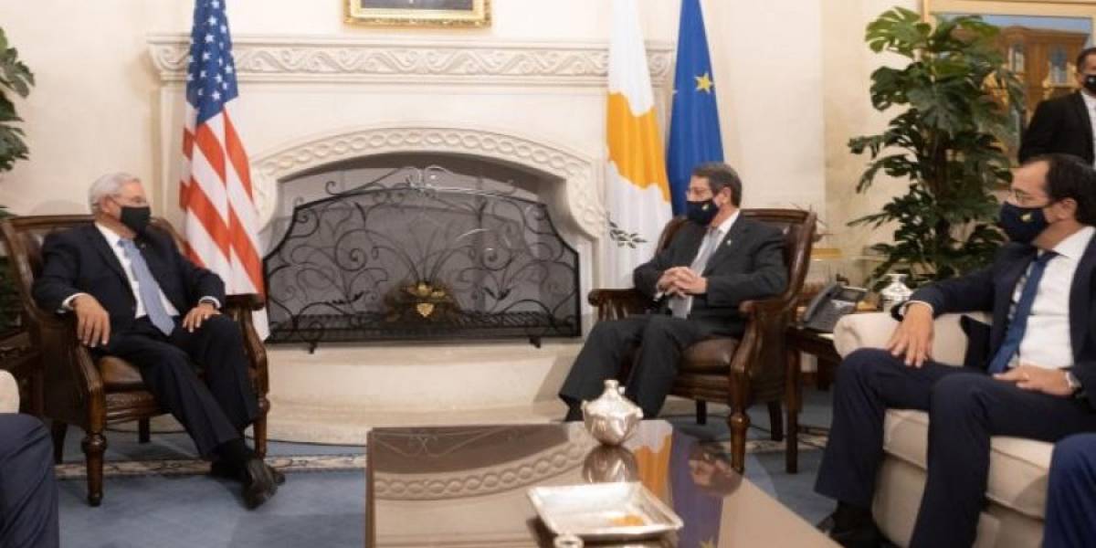 Μενέντεζ:Να φύγει και ο τελευταίος Τούρκος στρατιώτης από την Κύπρο