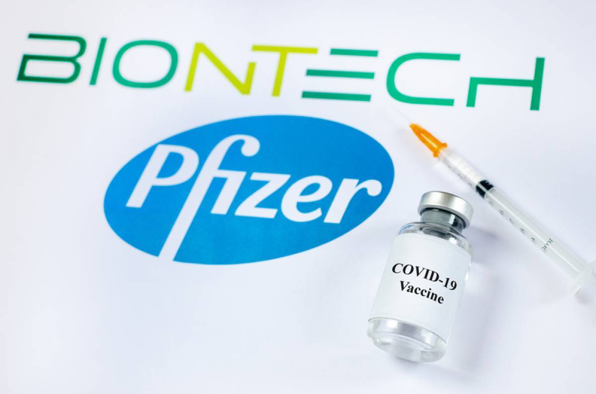 Νέο συμβόλαιο Κομισιόν- Pfizer για επιπλέον 1,8 δισ. εμβόλια