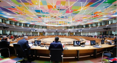 Eurogroup: Ξαναμπαίνει δημοσιονομικός κορσές με πλεονάσματα- Στο «μικροσκόπιο» οι παροχές