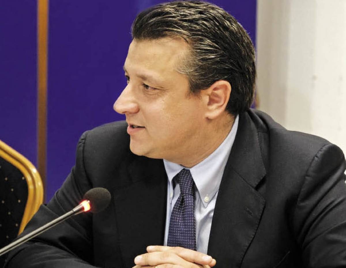Δερμιτζάκης (καθηγητής Γενετικής): Δεν θα έρθει 2ο κύμα τον Αύγουστο