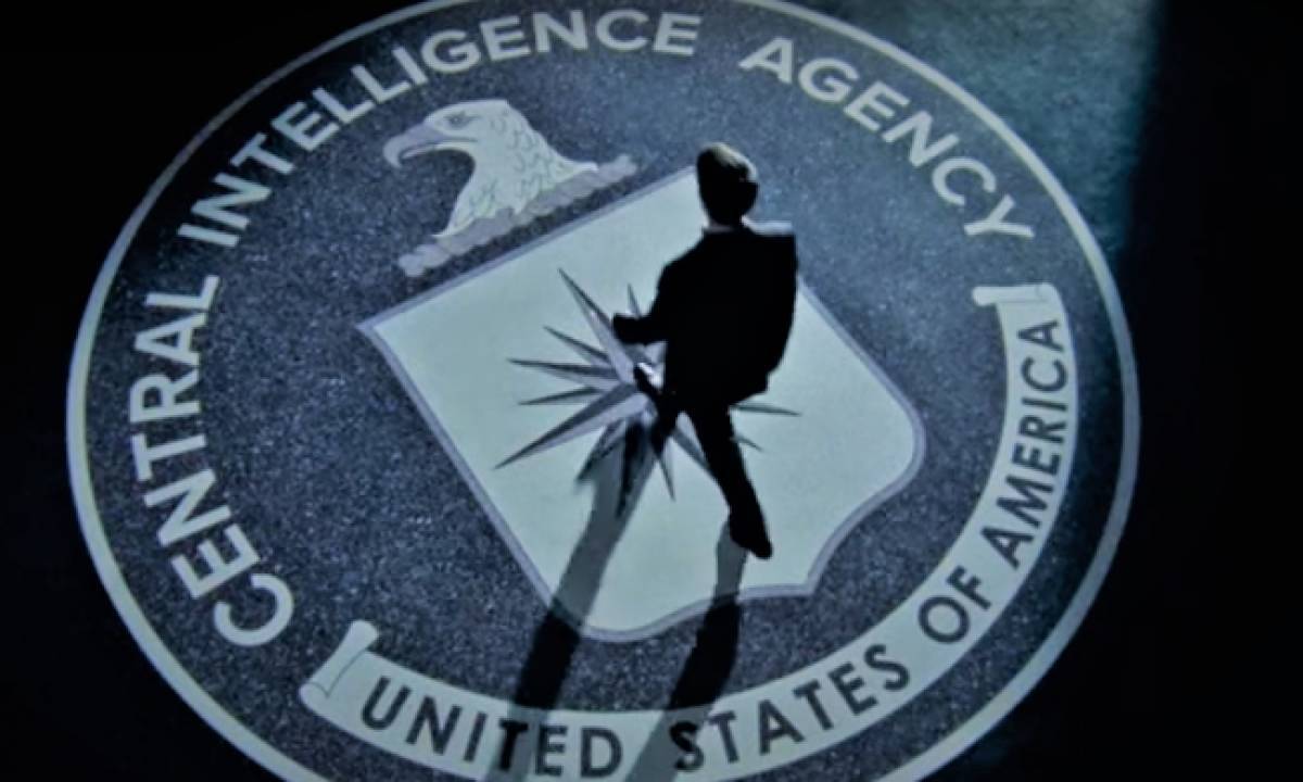 Η CIA αναζητά νέους... πράκτορες