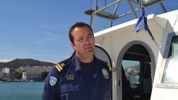 Έφυγε ο «ήρωας του Αιγαίου», ο λιμενικός Κυριάκος Παπαδόπουλος