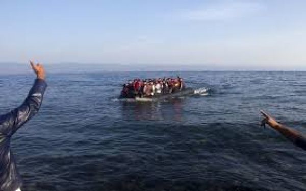 Νέα τραγωδία στο Αιγαίο-Διακινητής έριξε τρίχρονο στη θάλασσα!
