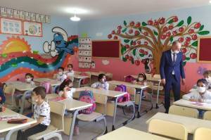 Τουρκία: Εμβολιάζονται οι εκπαιδευτικοί πριν το άνοιγμα των σχολείων