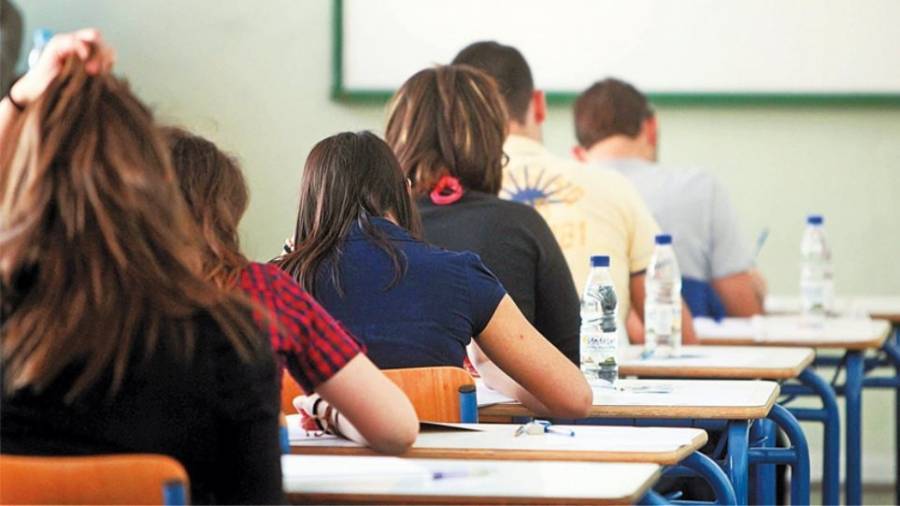 Στην πρίζα μαθητές-γονείς για το σύστημα εισαγωγής στα ΑΕΙ