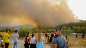 Ρόδος: Νέα πυρκαγιά κοντά στη πόλη