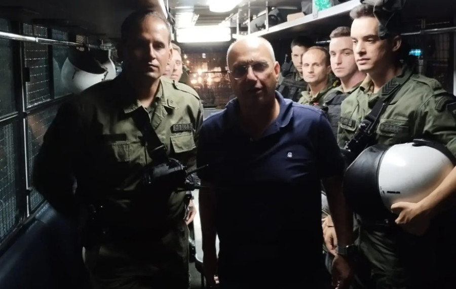 Επίσκεψη Οικονόμου σε ΑΤ και διμοιρίες στο κέντρο της Αθήνας